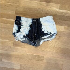 Carmar Mogan bleached denim shorts sz 28. Never worn.